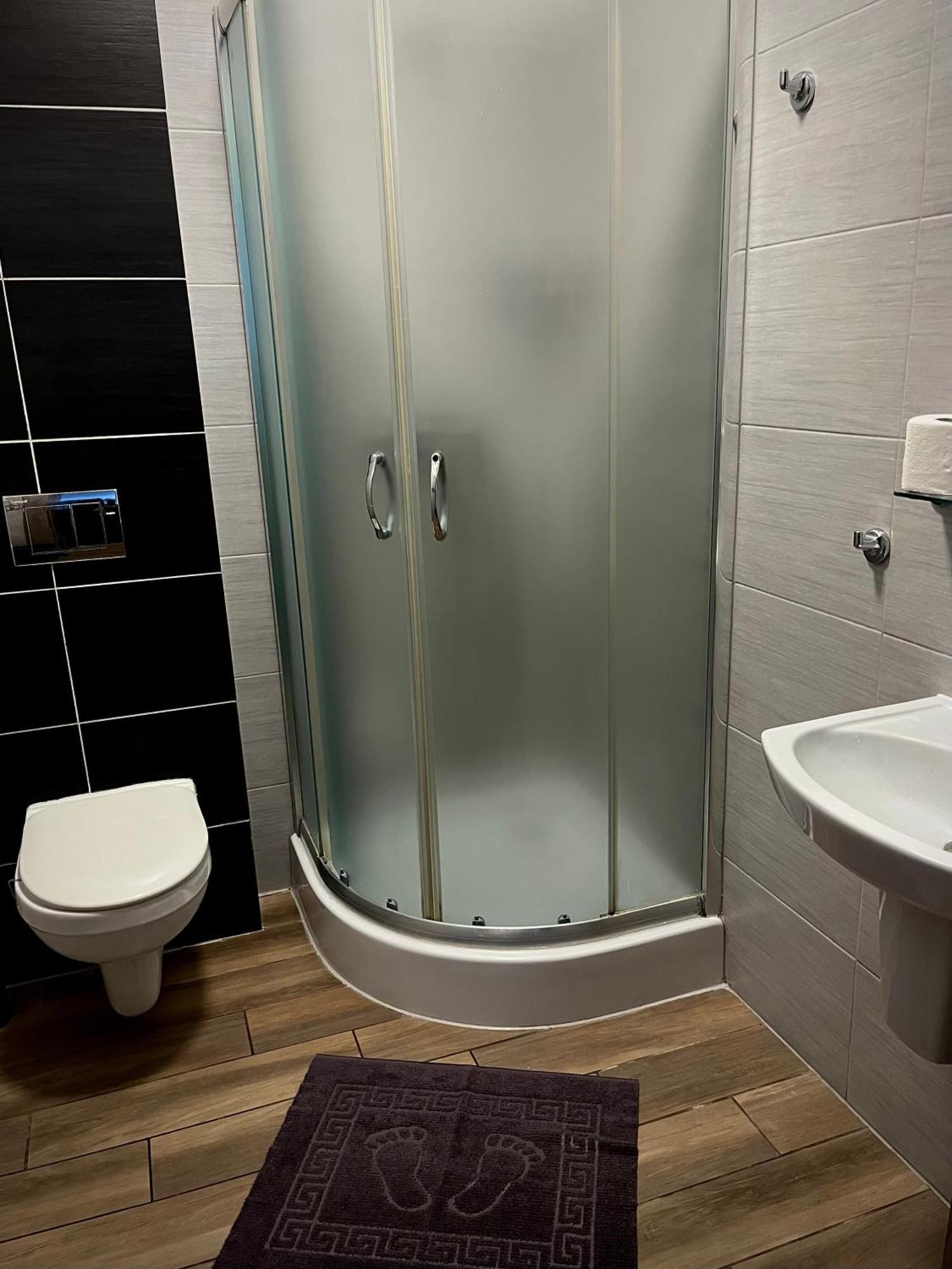 Hostel Azymut Września Dış mekan fotoğraf