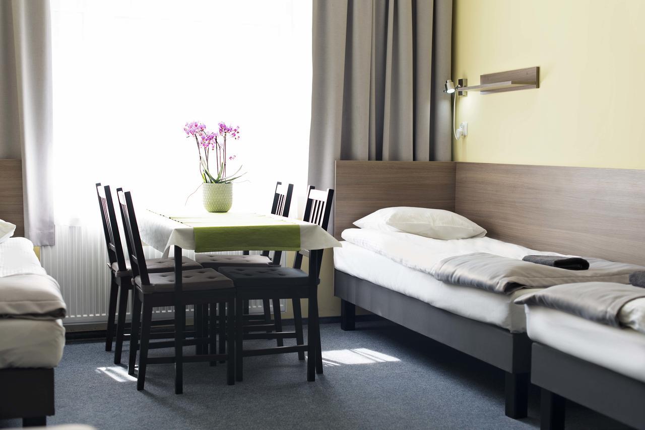 Hostel Azymut Września Dış mekan fotoğraf