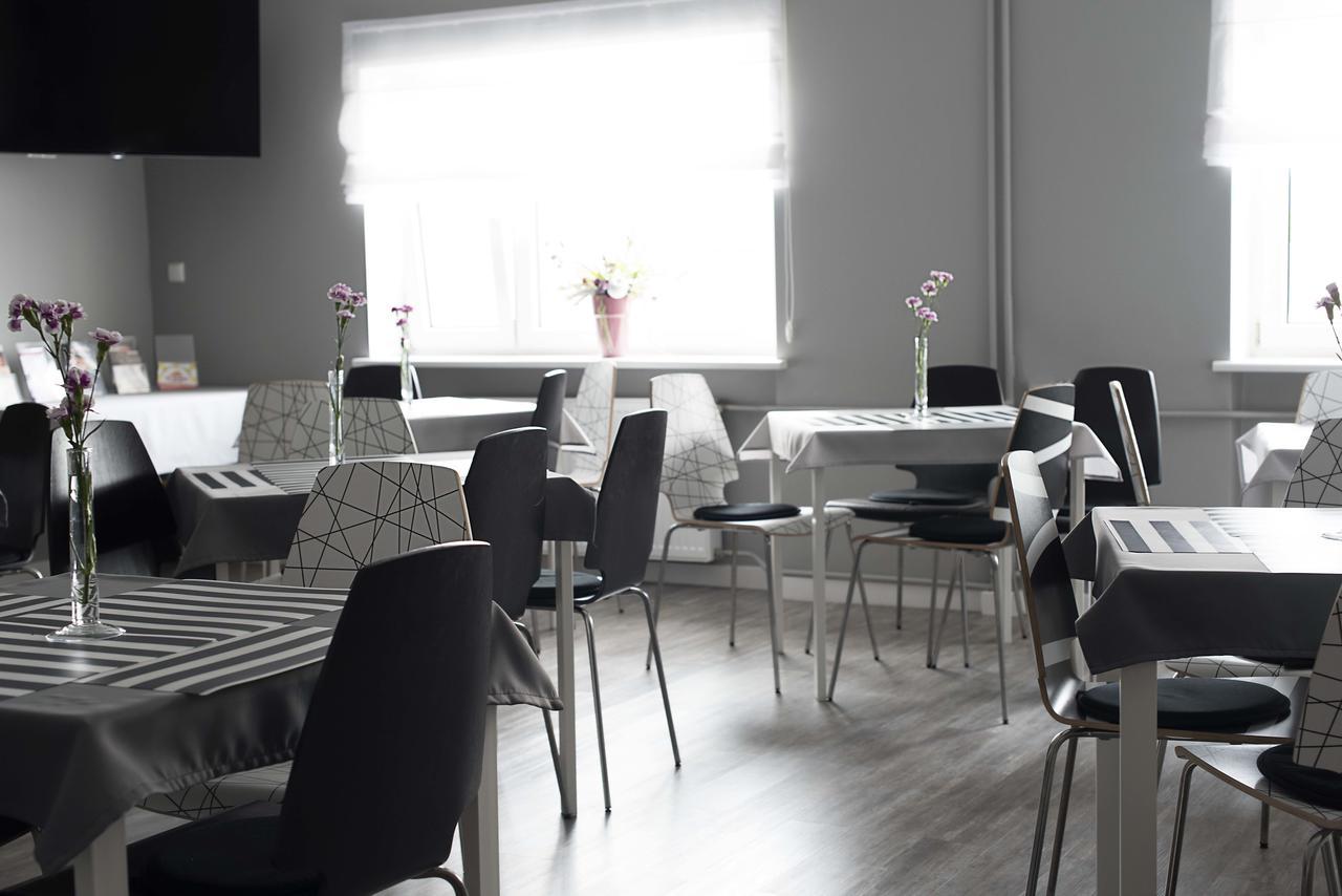 Hostel Azymut Września Dış mekan fotoğraf